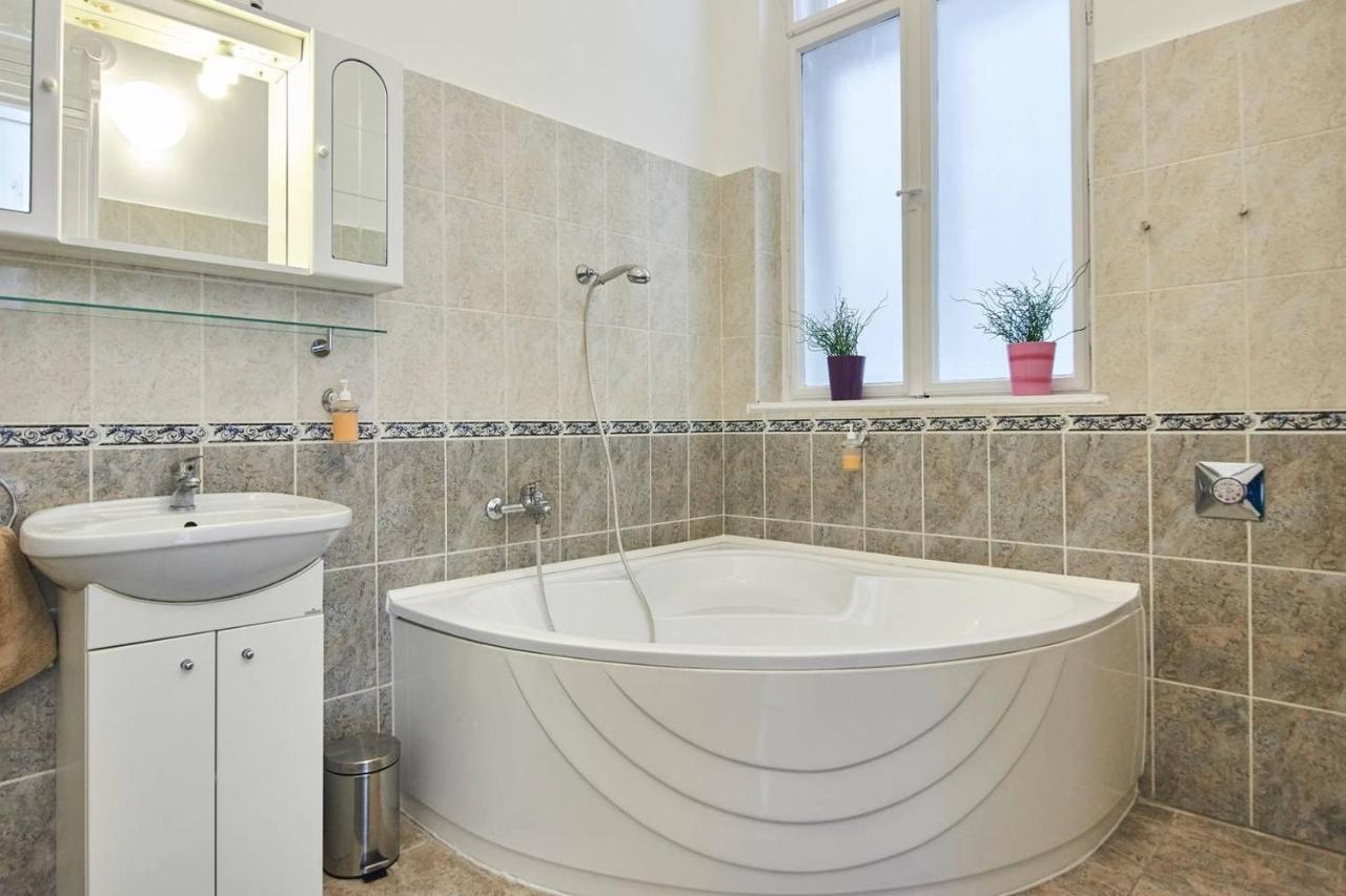 New, High Quality Apartment In The City Center ブダペスト エクステリア 写真